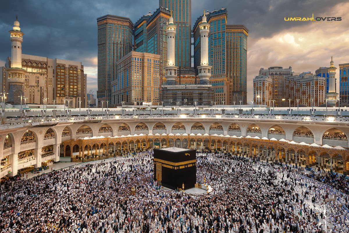 Visa and Travel Requirements for Dubai After Umrah