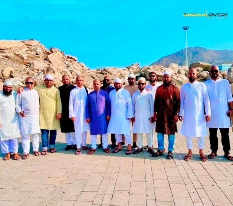 UmrahLovers-Happy-Clients